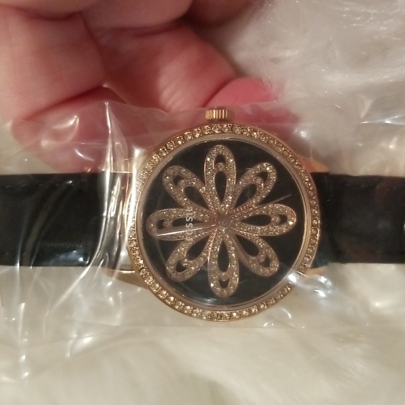 Vintage FOSSIL Dinah Three Hand Black Leather Watch - Picture 5 of 11